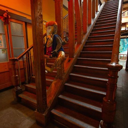 La Casa Del Puerto, Hostal Cultural, Cerro Alegre Valparaiso Exterior photo