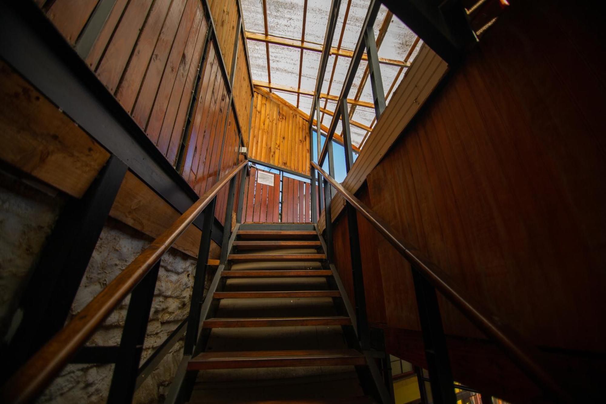 La Casa Del Puerto, Hostal Cultural, Cerro Alegre Valparaiso Exterior photo