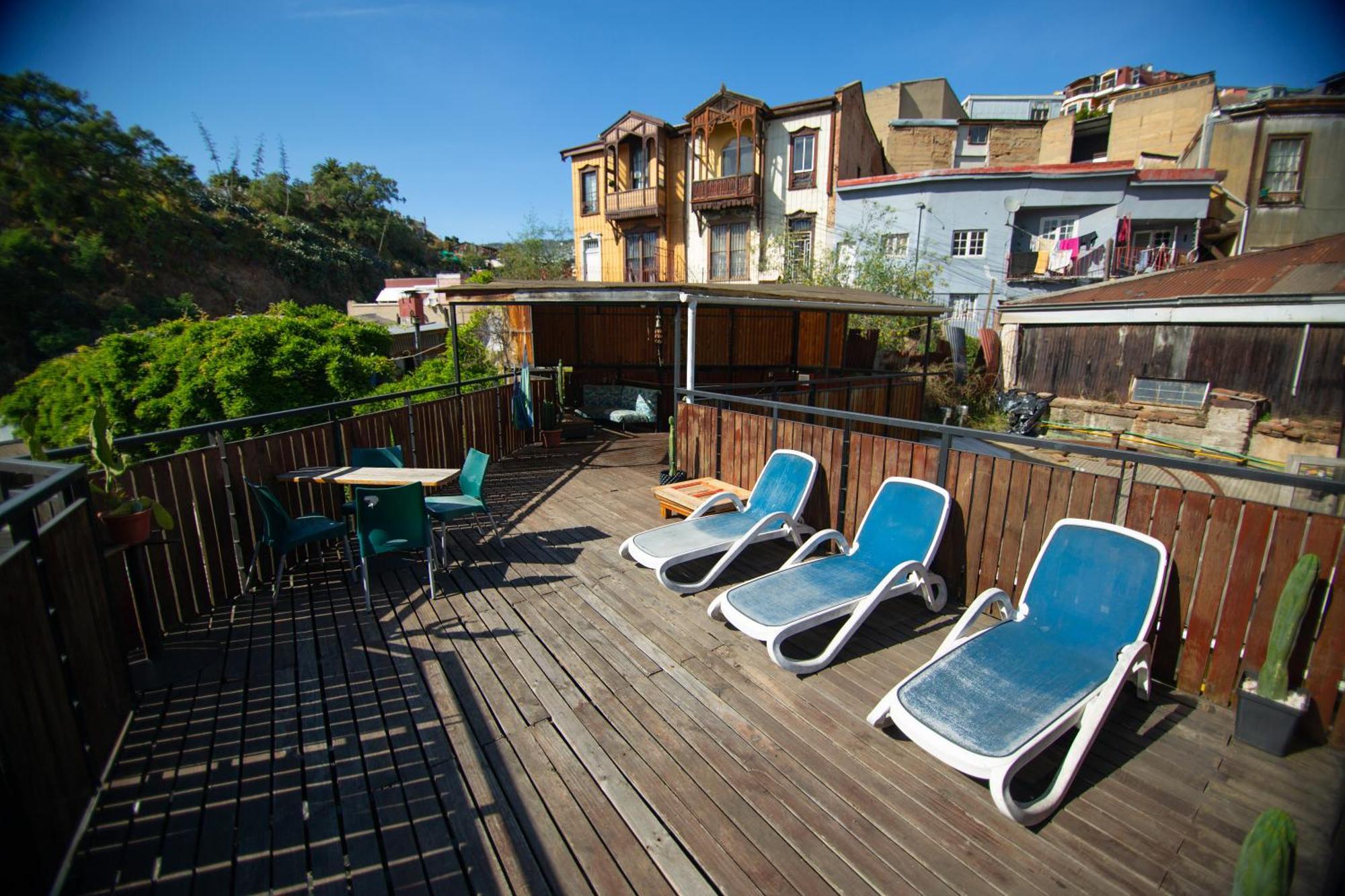 La Casa Del Puerto, Hostal Cultural, Cerro Alegre Valparaiso Exterior photo